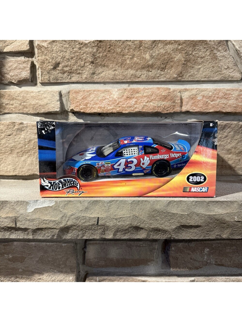 Hot Wheels Racing 1:24 John Andretti #43 Hamburger Helper 2002 Dodge NASCAR NIB